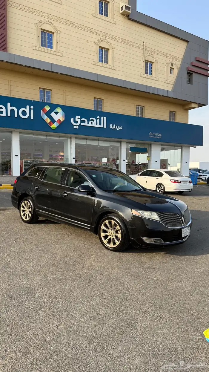 لينكولن فورد 2013 MKT نظيف 7راكب 2