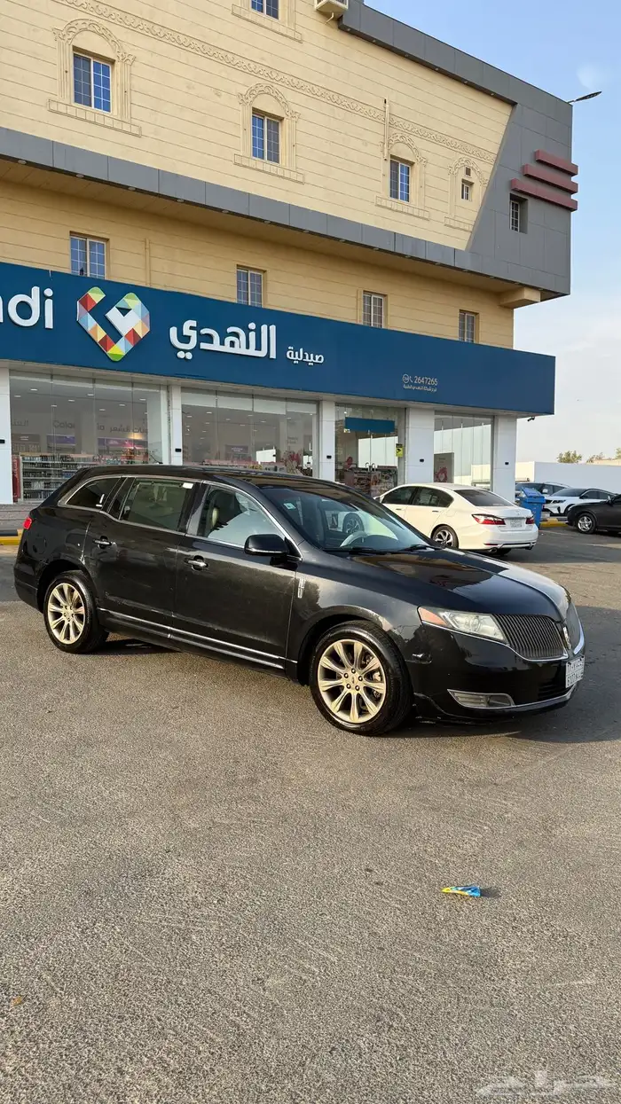 لينكولن فورد 2013 MKT نظيف 7راكب 3