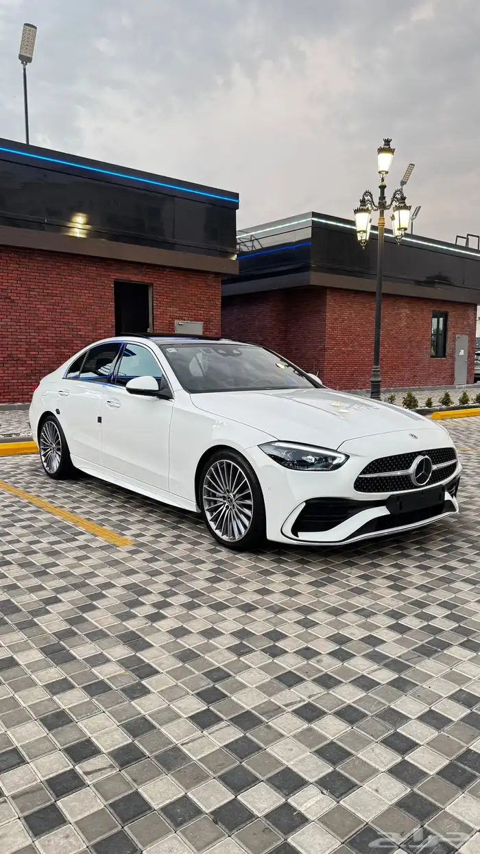 مرسيدس C300 4MATIC 6