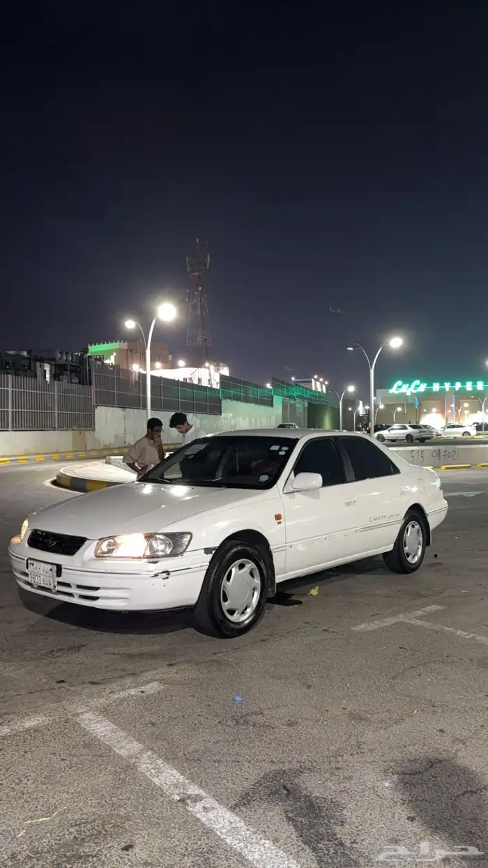 طيس كامري اصلي وارد اليابان مقاس 15 3