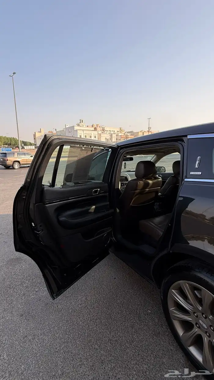 لينكولن فورد 2013 MKT نظيف 7راكب 37