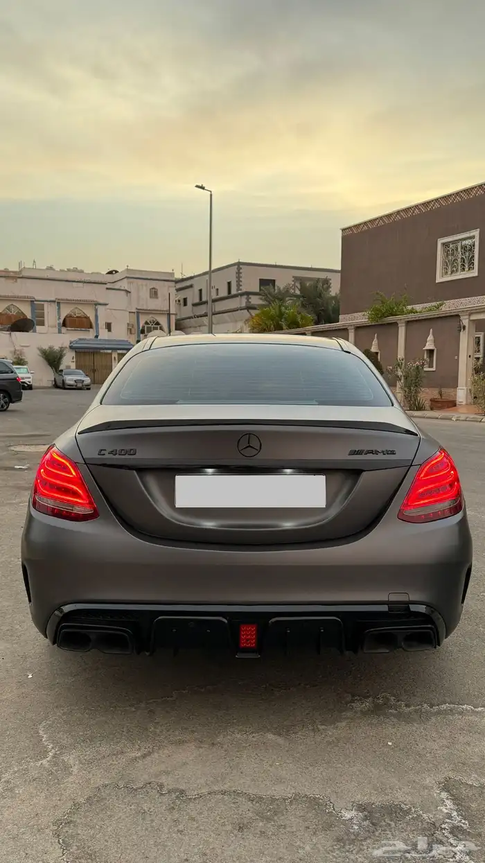 مرسيدس c400 2017 5