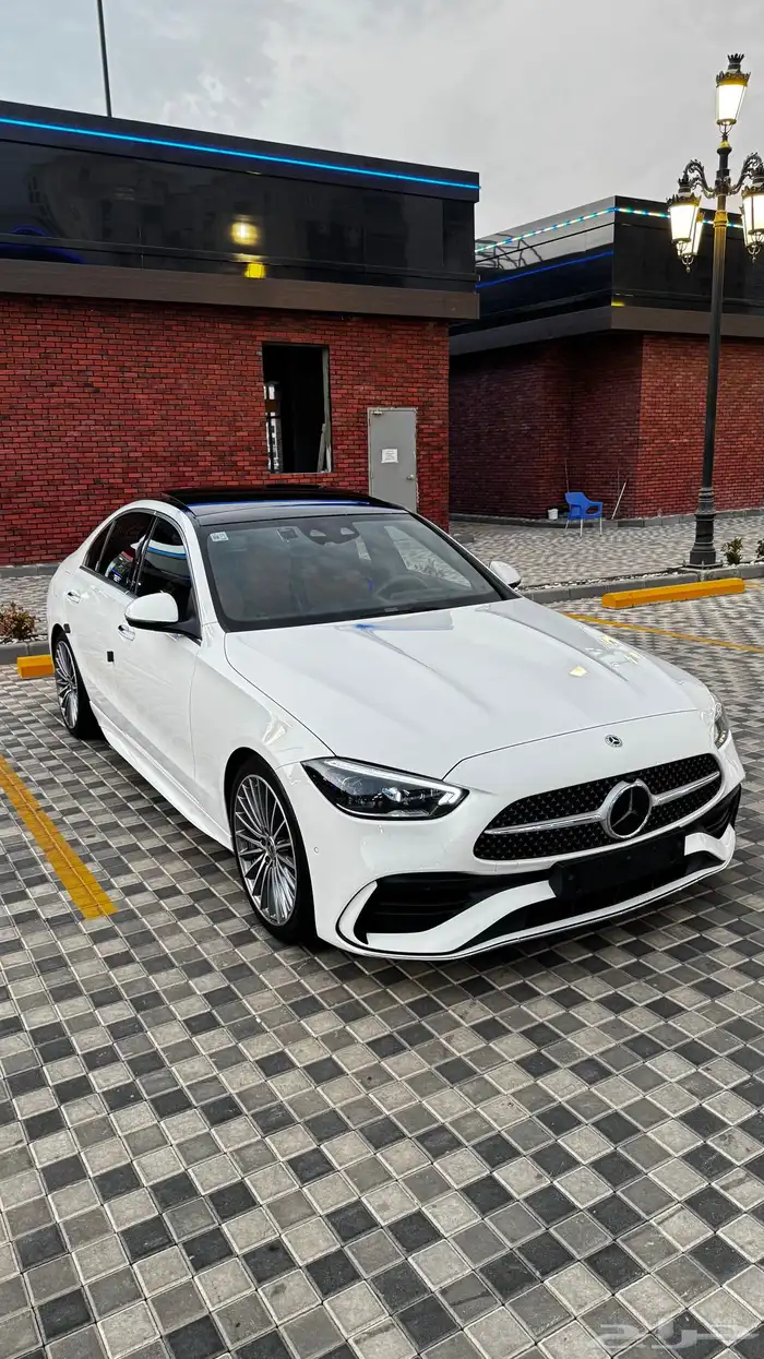 مرسيدس C300 4MATIC 7