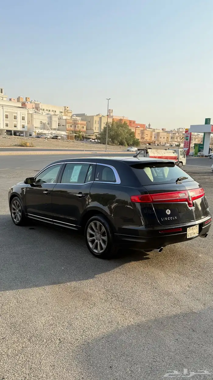 لينكولن فورد 2013 MKT نظيف 7راكب 9