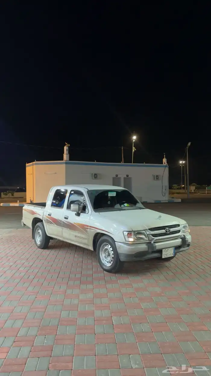 هايلكس 2004 8