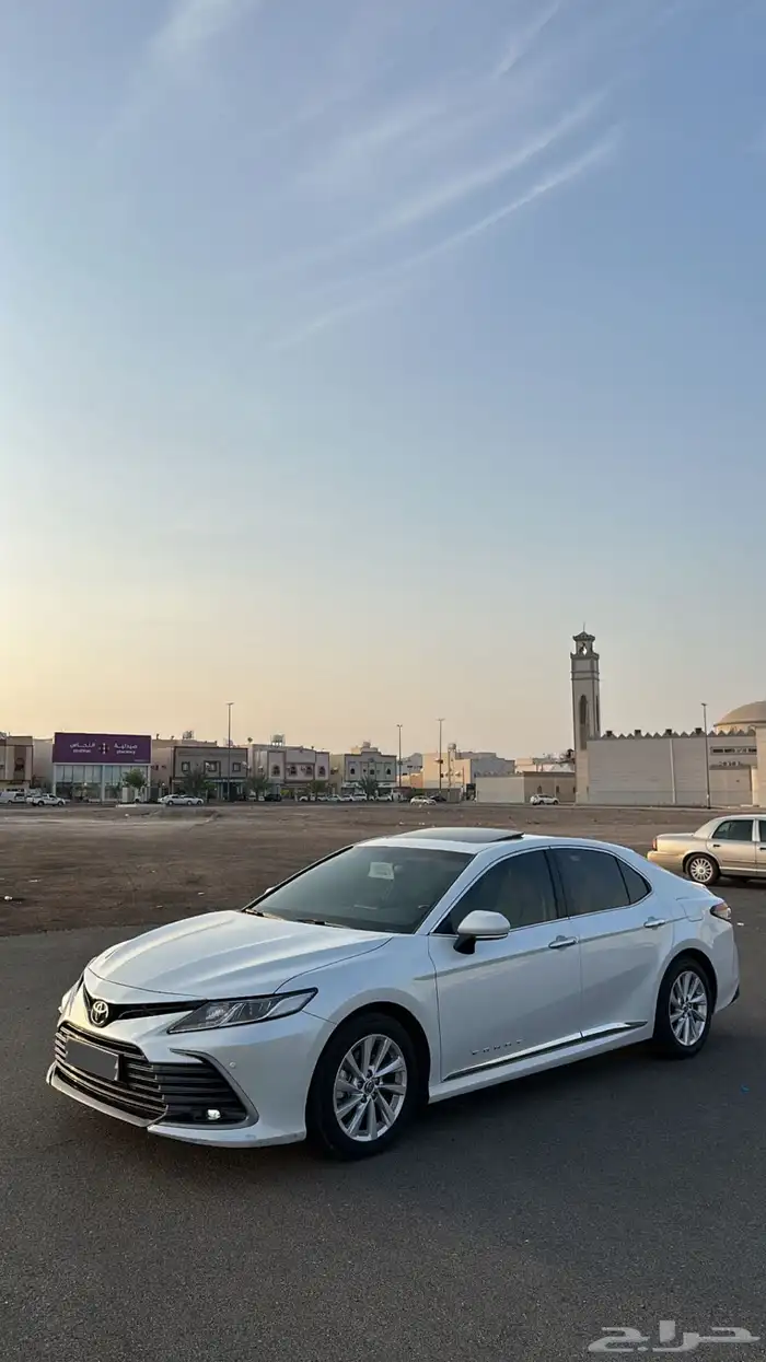 تويوتا كامري 2024 GLE وكاله 1