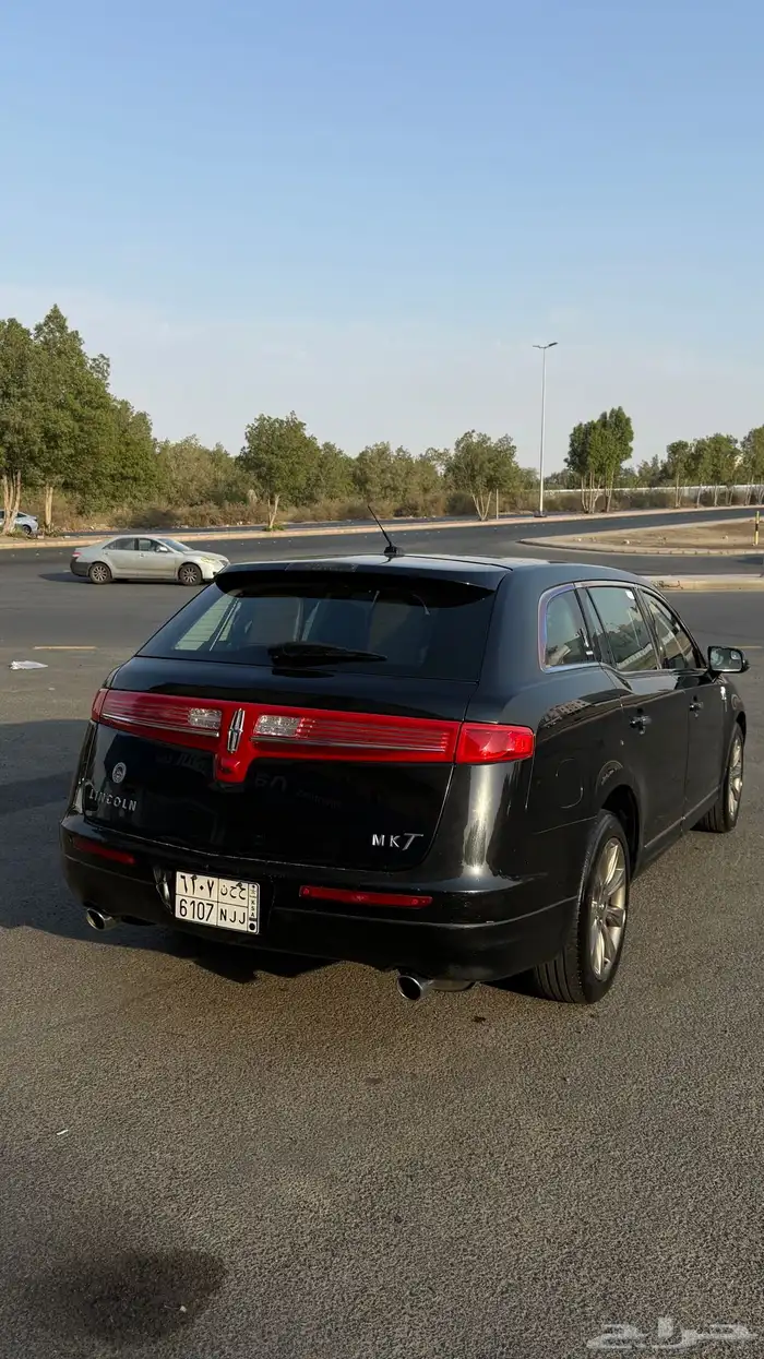لينكولن فورد 2013 MKT نظيف 7راكب 7
