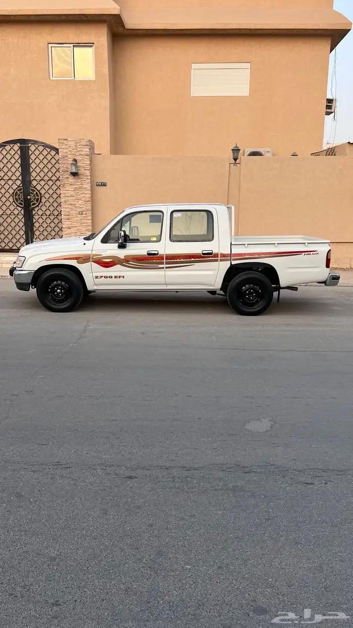 هايلكس غمارتين 2004 سعودي ماشي 200 0