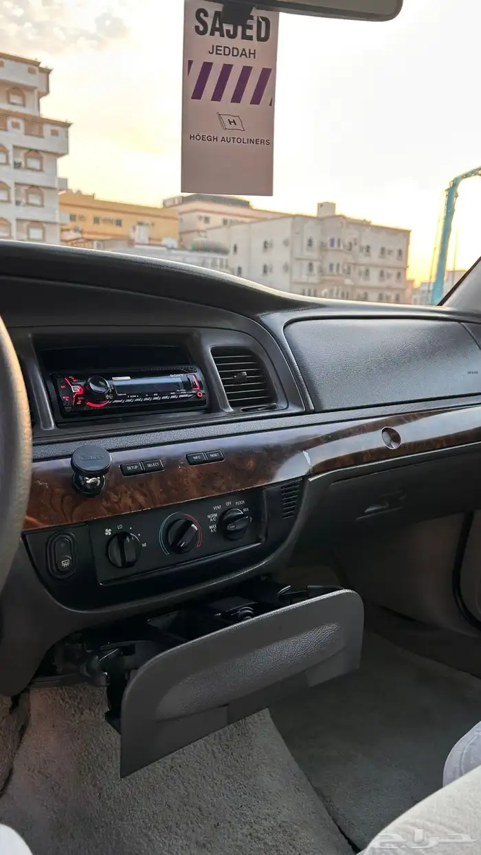 فورد جراند ماركيز للبيع 15