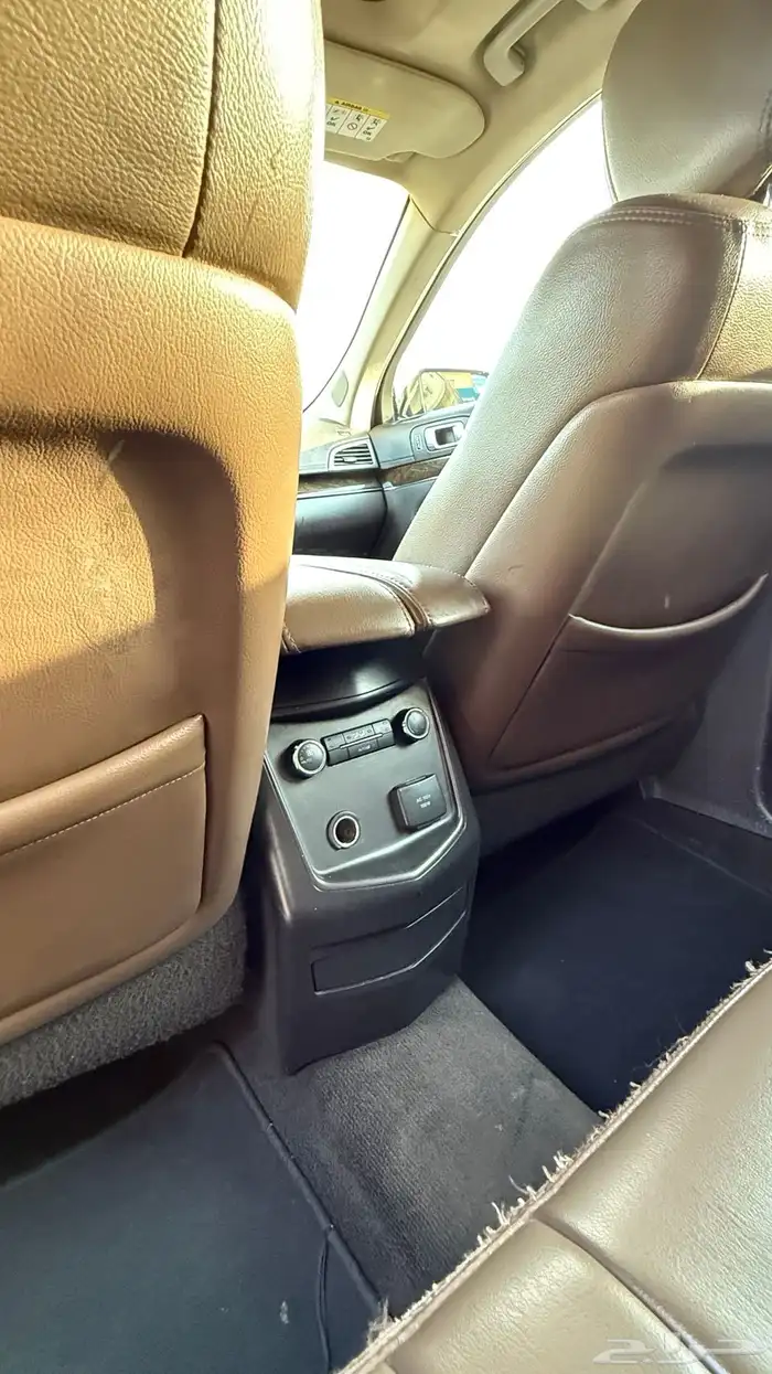 لينكولن فورد 2013 MKT نظيف 7راكب 33