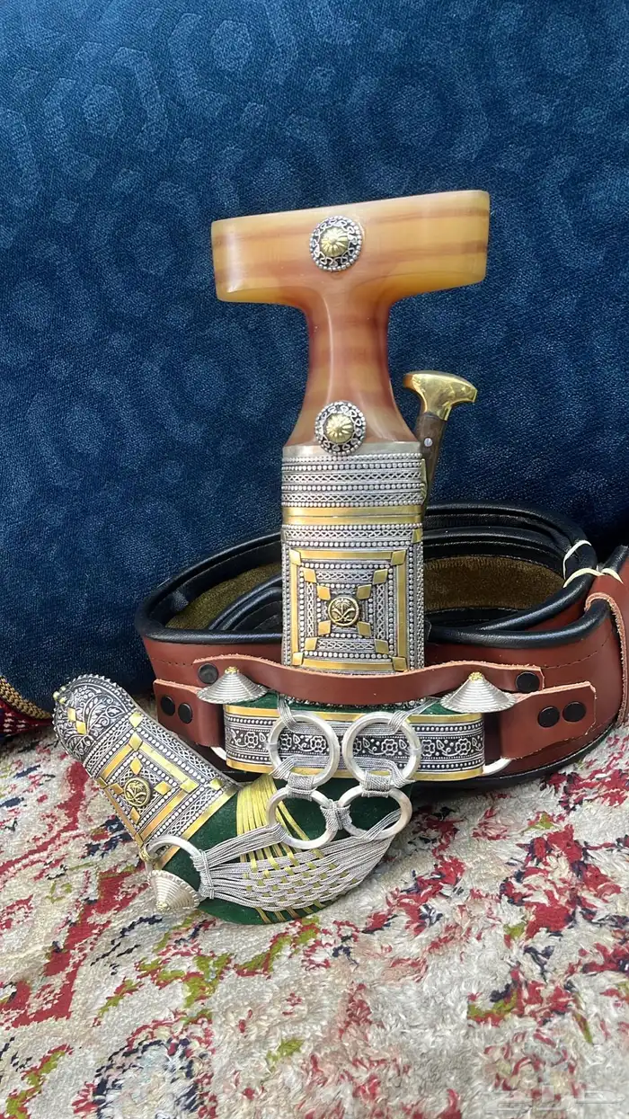 خنجر حك زراف مطرح 6-7 مطلي فضة 0