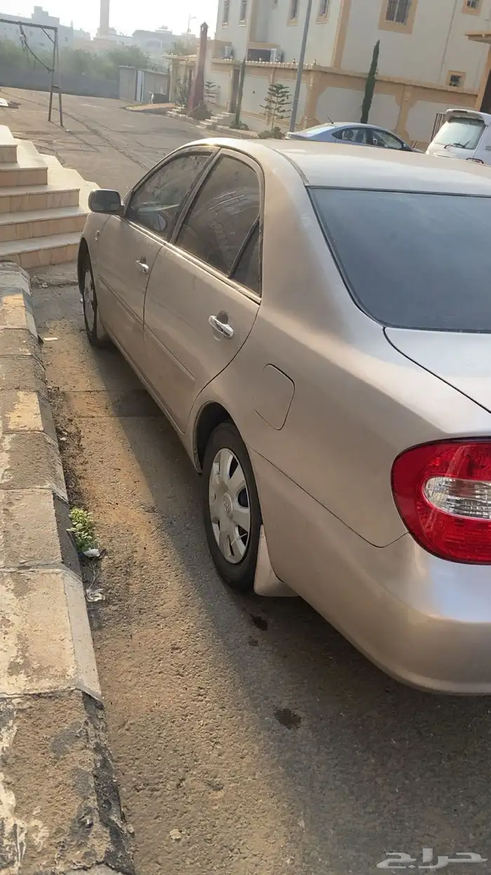 كامري للبيع 1