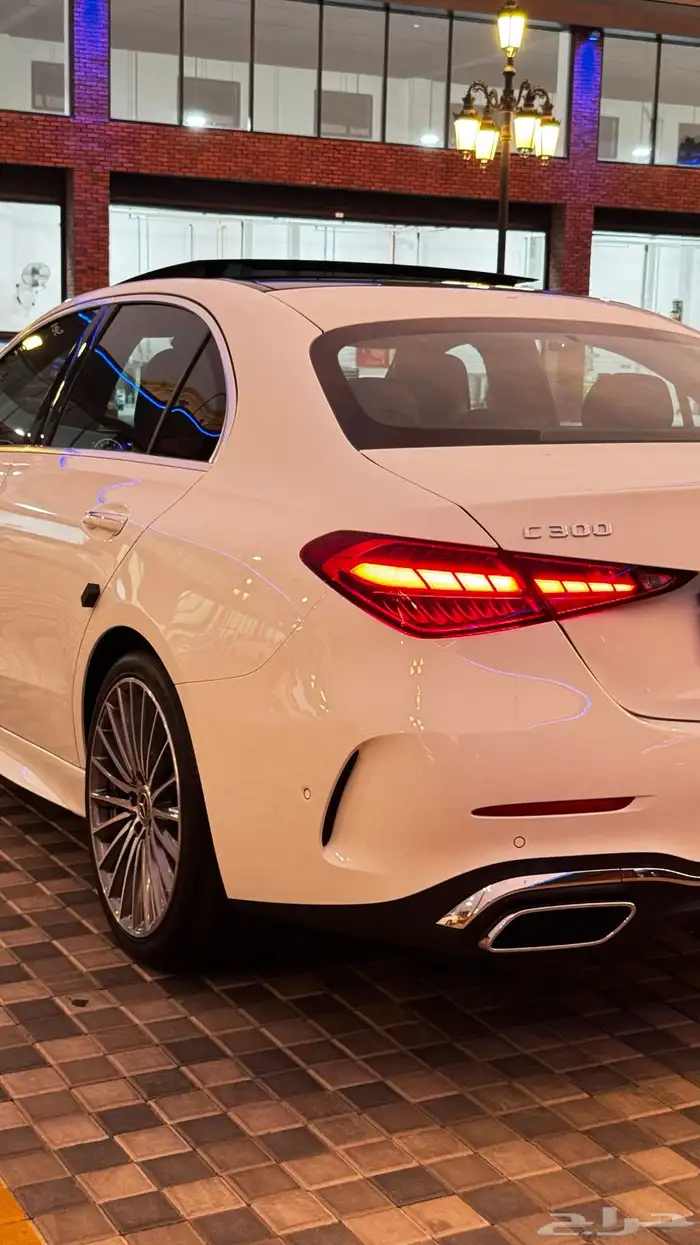 مرسيدس C300 4MATIC 16