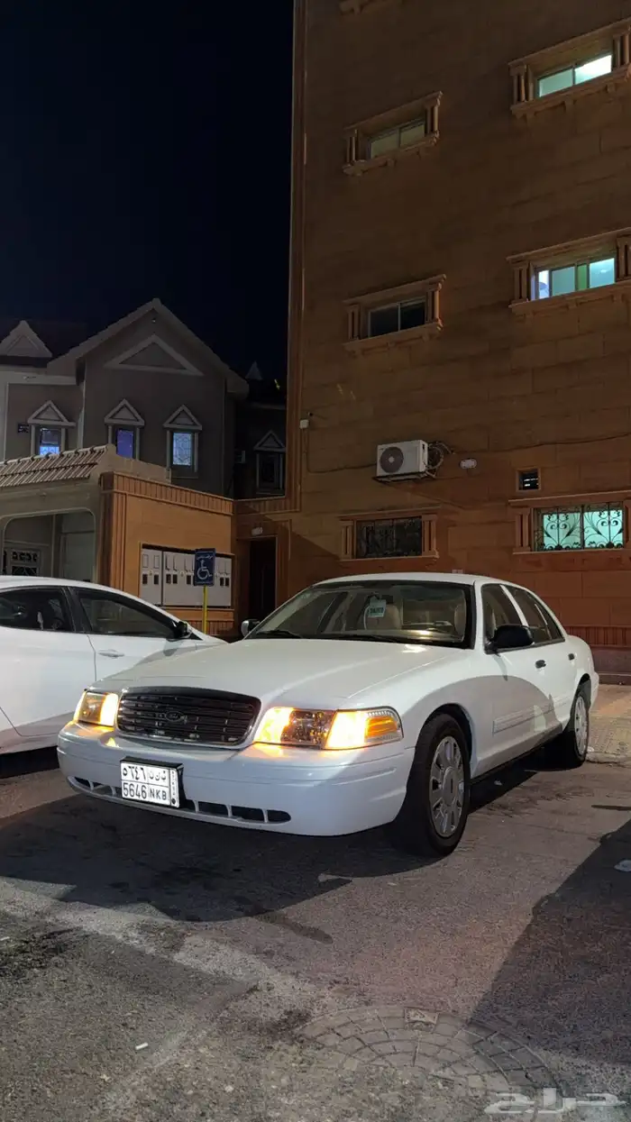 فورد 2011 بوليسي 3