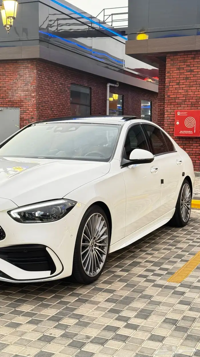 مرسيدس C300 4MATIC 0