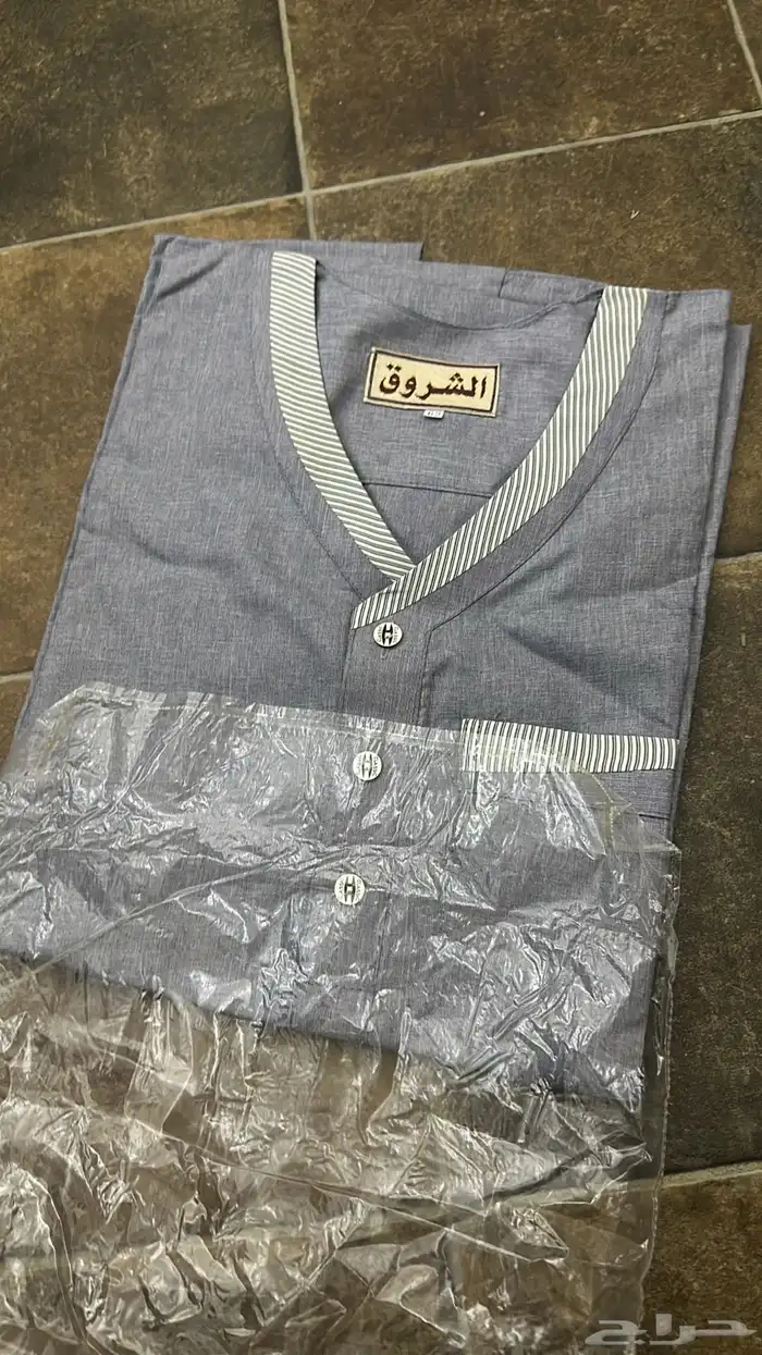 ثياب قمصان رجاليه ب40ريال جديده 4