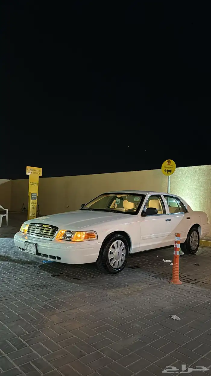 فورد 2011 بوليسي 1