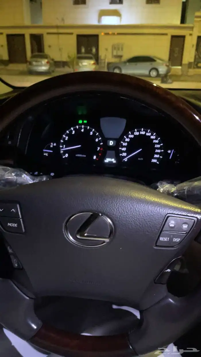 لكزس LS موديل 2010 0