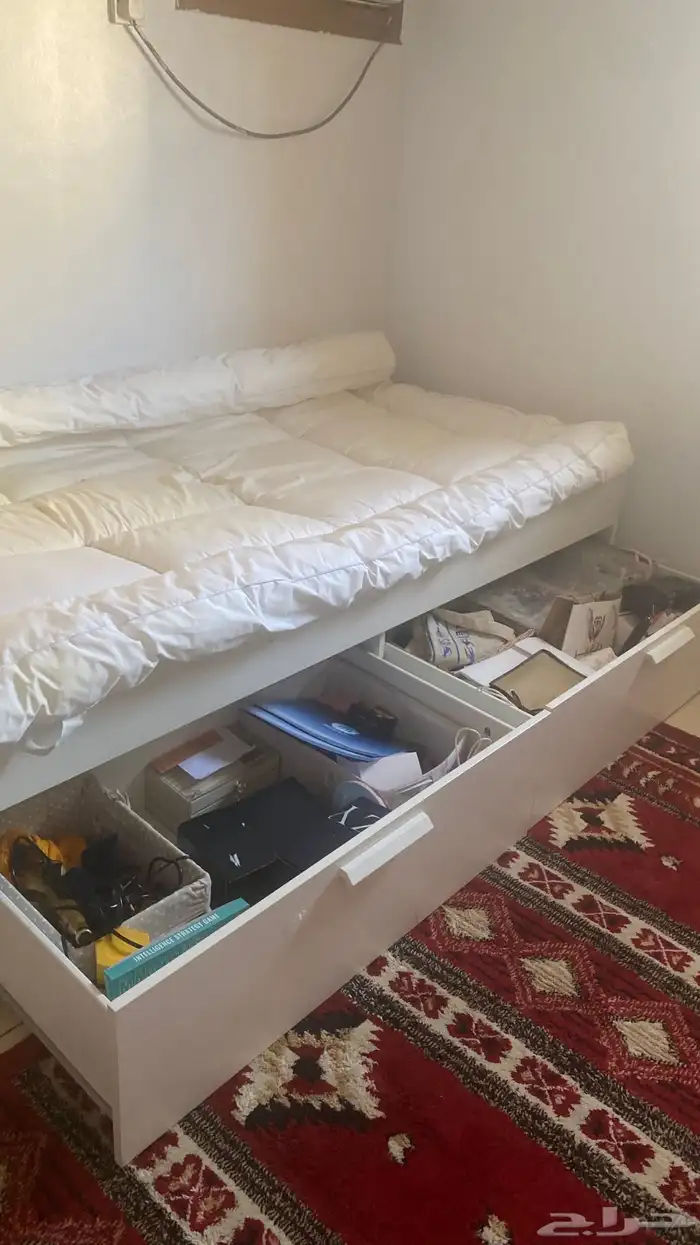 سرير 0