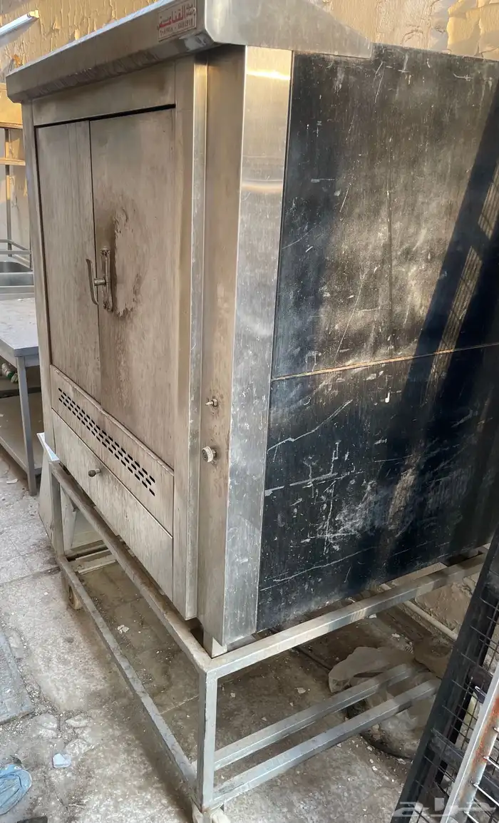 طاولات وأحواض ستيل وشواية شاورما وأفران 14