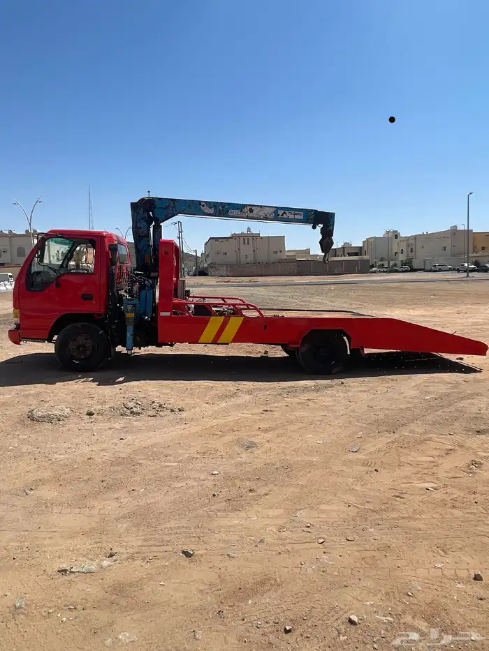 للبيع سطحه كرين 3طن مفحوص ومجدد بها جهاز تتبع موديله 99 0