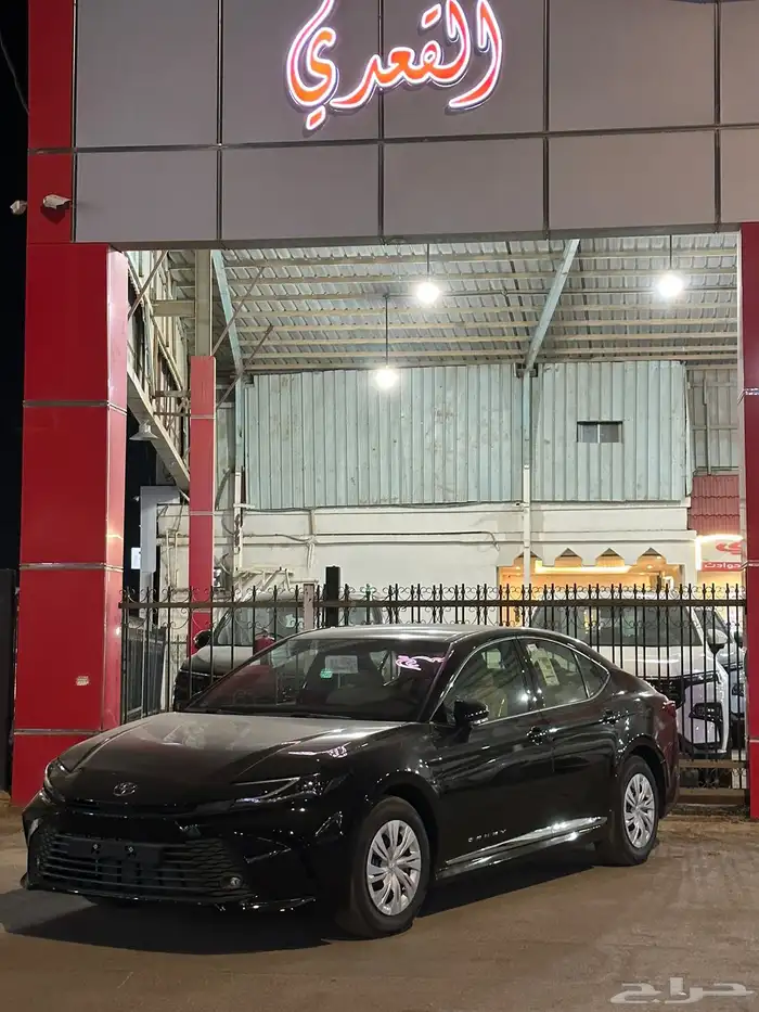 كامري ستاندر اسود 2025 بسعر 112.500 6