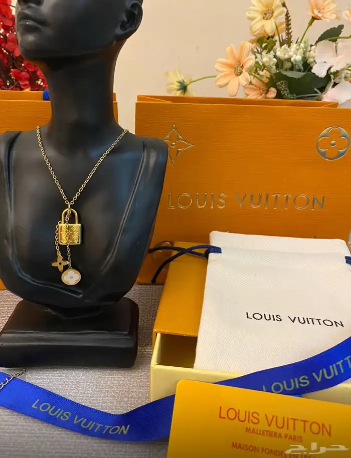 سلاسل واساور لويس فيتون مع الملحقات كواليتي 2