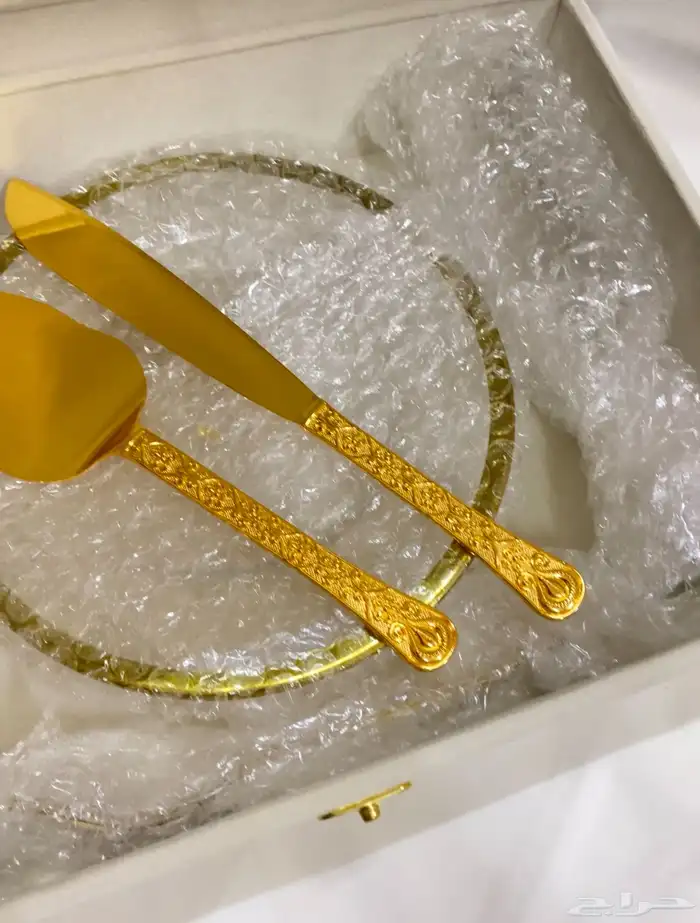 بوكس بيج لطقم ليلة الزواج   كاسين وصحن وشوكتين وسكين   جديد 2