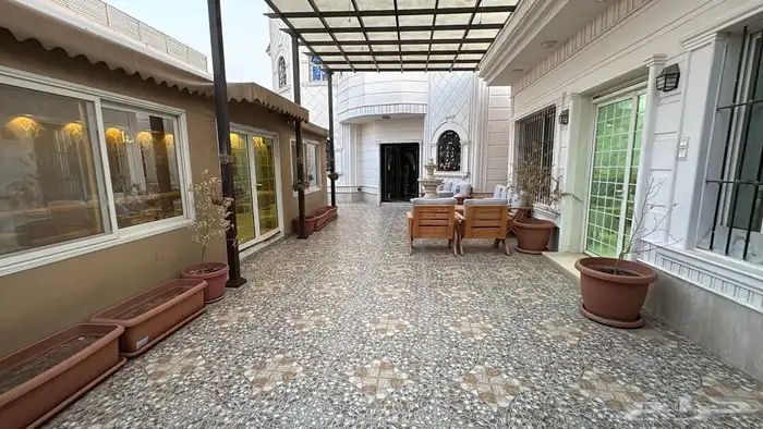 فيلا للبيع 2