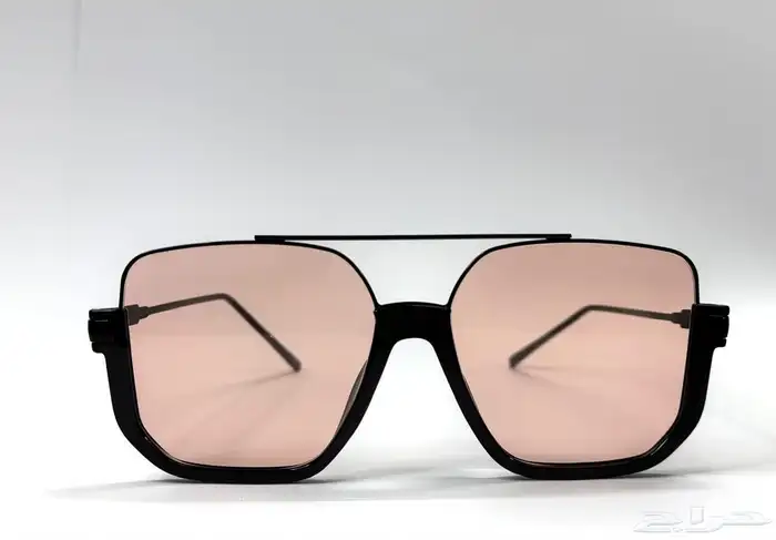 نظارات شمسيه جديدة و علب تغليف النظارات جديده 0