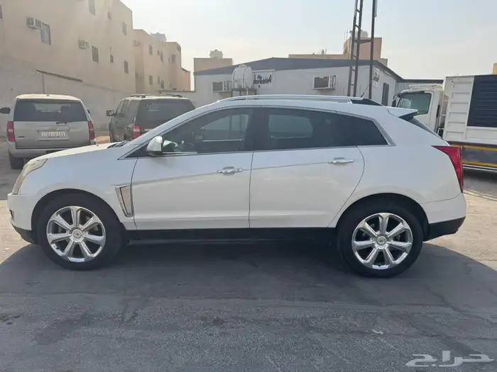 كاديلاك SRX 2014 0