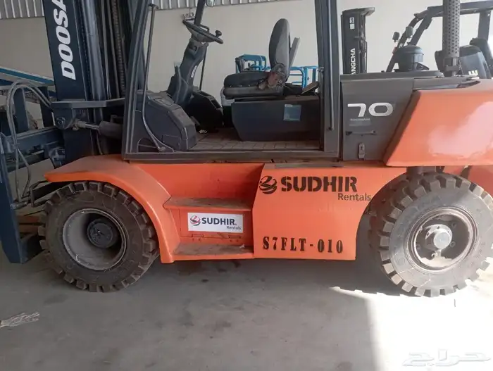 رافعه شوكيه سكين فور كليفت ايجار في جده 1