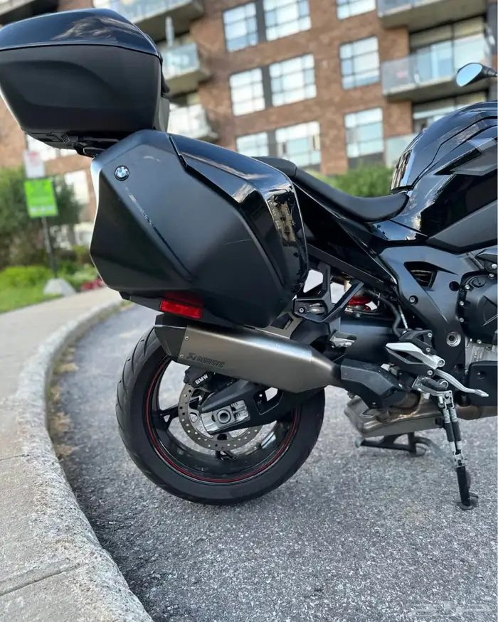 للبيع دباب BMW S1000XR بي ام دبليو اس 1000 اكس ار موديل 22 5