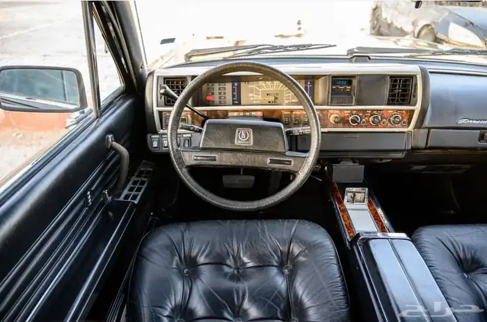 نيسان بريزيدنت كلاسيك 1988 9