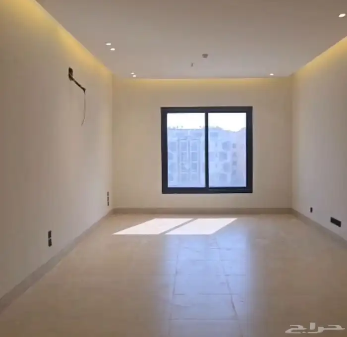 شقة اول ساكن للايجار حي السيف مقابل بحر الراكة فاخره 14