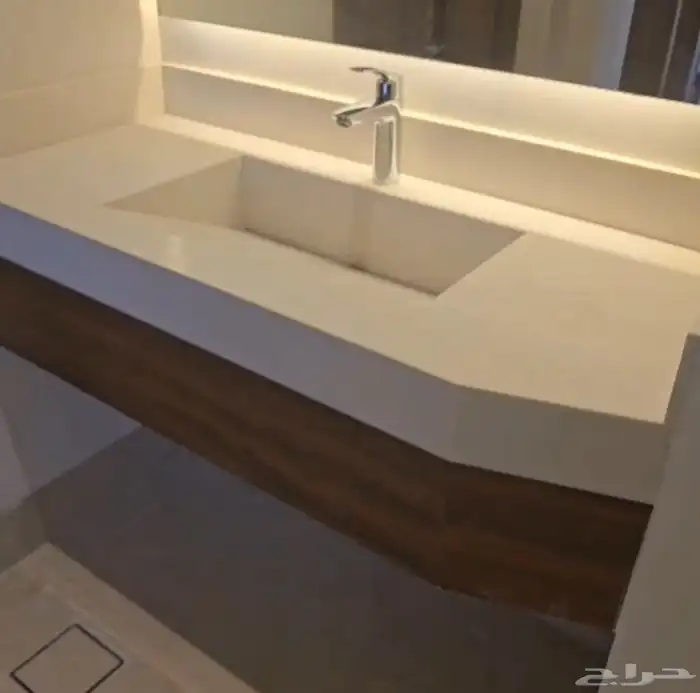 شقة اول ساكن للايجار حي السيف مقابل بحر الراكة فاخره 9