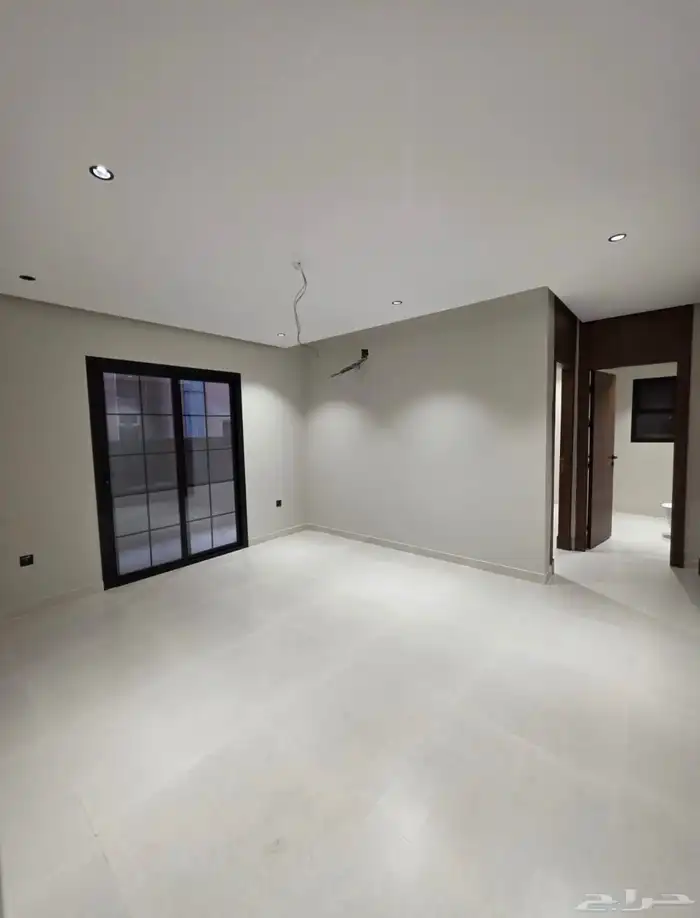 شقق تمليك فاخره جدا في بطحاء قريش موقع هادئ مع بلكونه وبدون 9