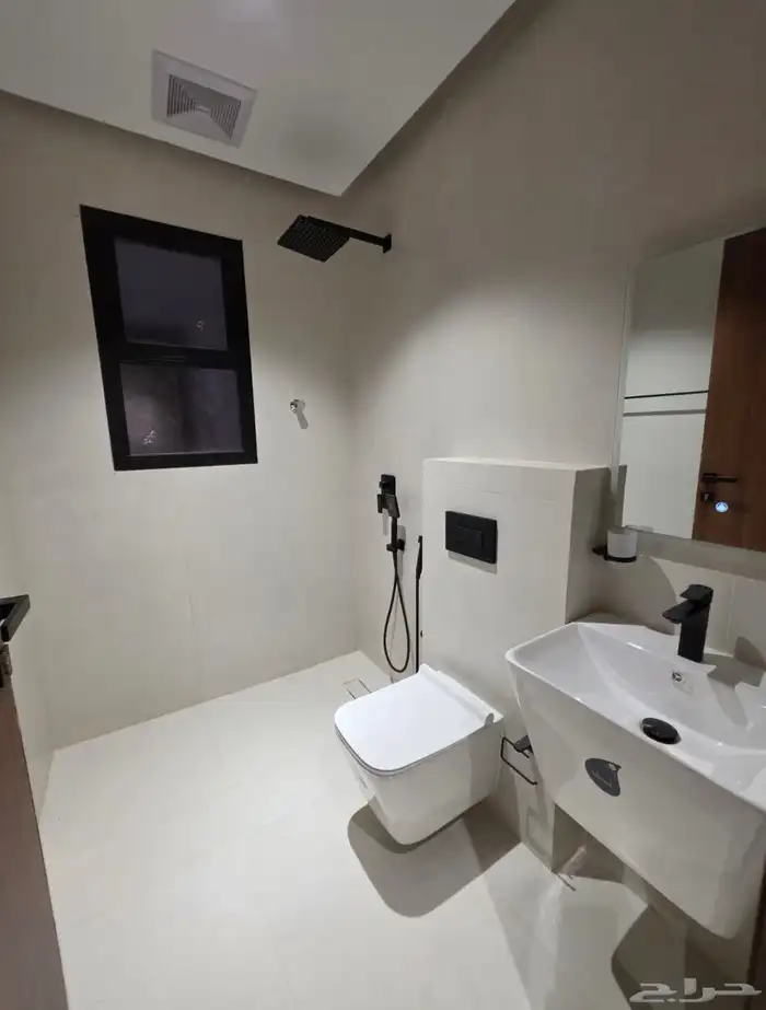 شقق تمليك فاخره جدا في بطحاء قريش موقع هادئ مع بلكونه وبدون 4