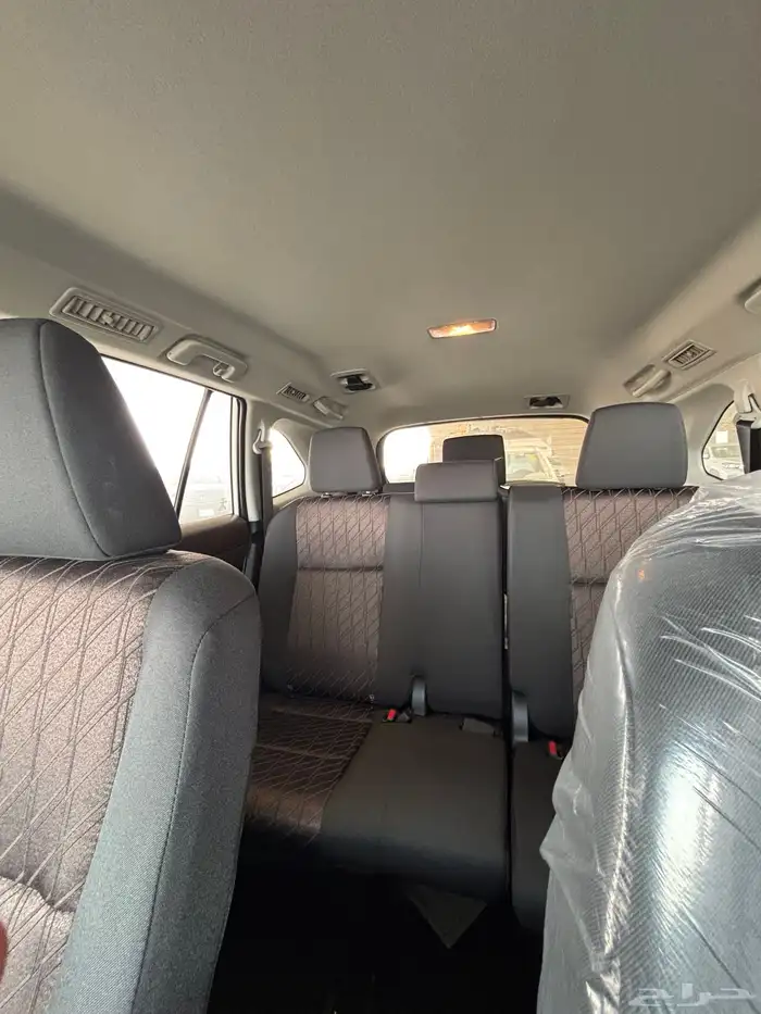 تويوتا انوفا 2025 13