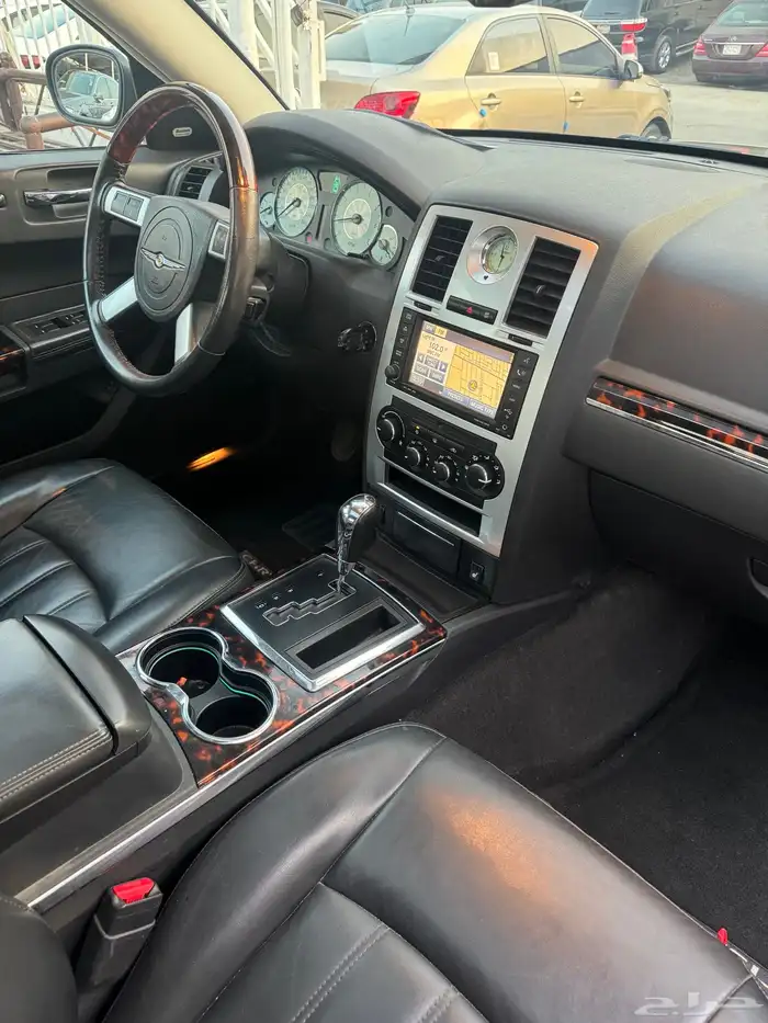 كرايزلر C300 2009 ( تم البيع ) 13