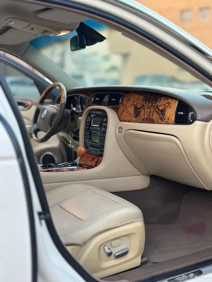 جاكوار XJ6 2008 6