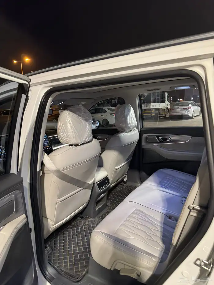 جي اي سي GS8 نص فل وارد الجميح 2023 13