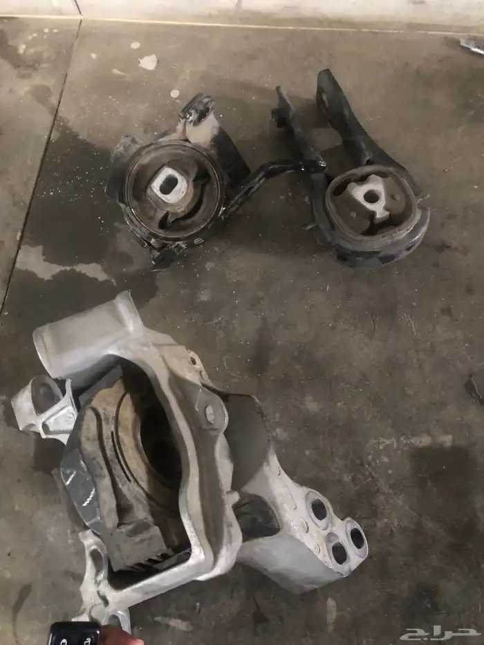 للبيع كراسي مكينة وقير مازدا 6 موديل 2020 فيها نص عمر 0