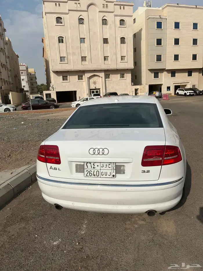 Audi اودي A8 2009 3