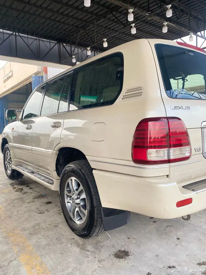 جيب لكزس Lx470 لون كريمي 2006 ممشى 400 29