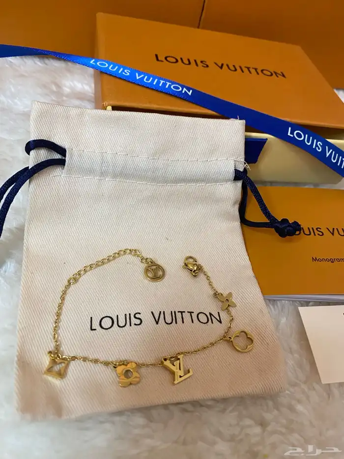 سلاسل واساور لويس فيتون مع الملحقات كواليتي 19