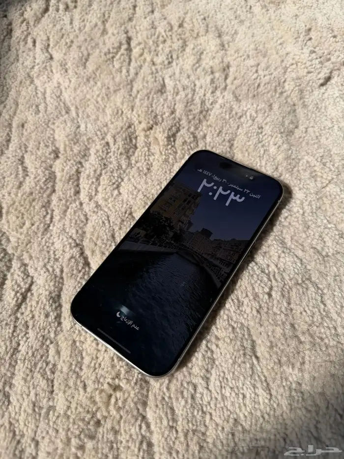 ايفون 15 برو -تيتانيوم- 0