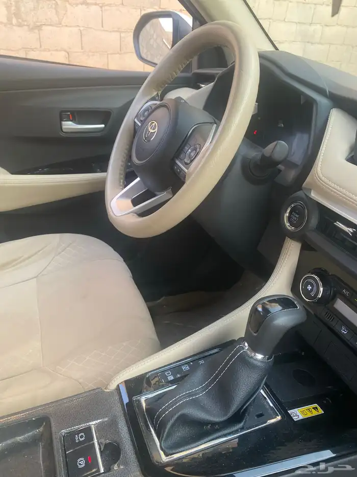 يارس فل كامل مالك اول ماشيه 65 شبه جديده 3