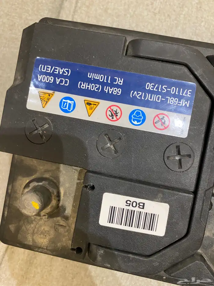 بطارية سيارة زيرو وكالة AGM استخدام اقل من سنة بحاله ممتازه 2