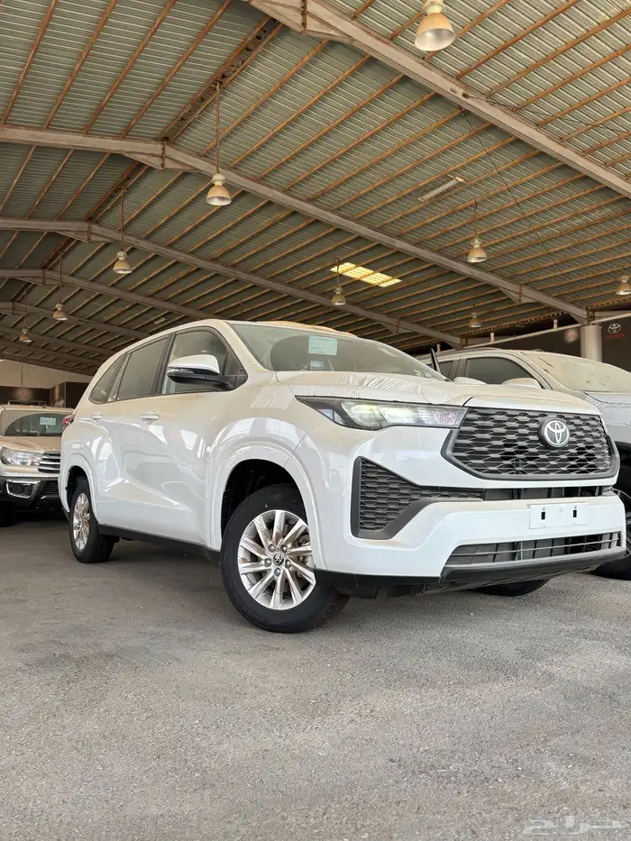 تويوتا انوفا 2025 0